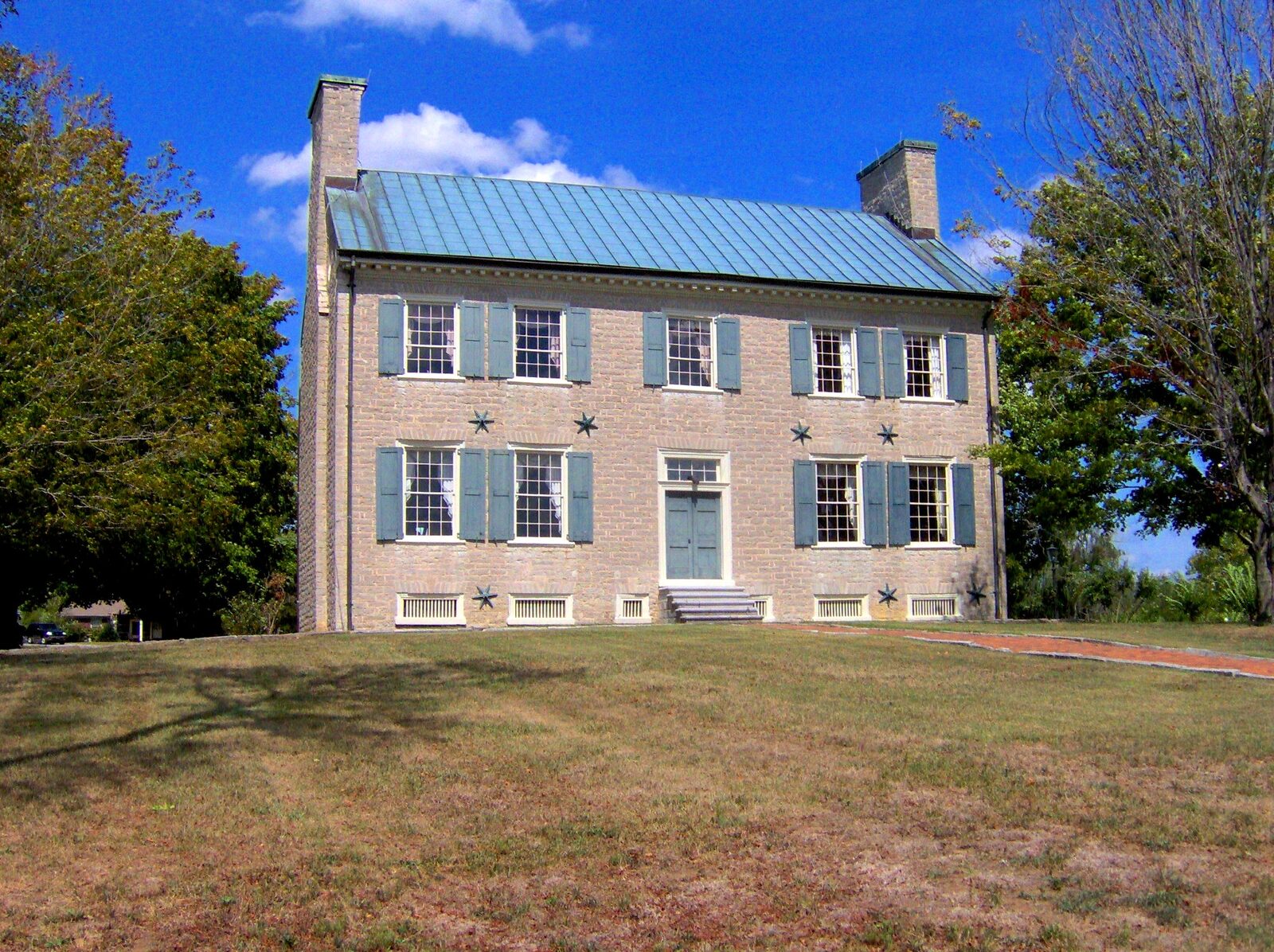 Cragfont historic site near Gallatin